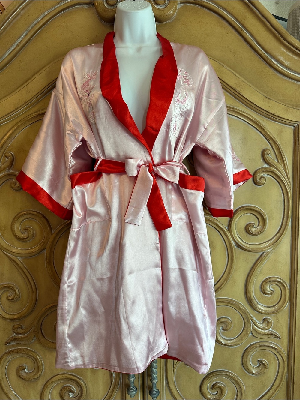 Satin Reversible Pink Kimono Robe with Red Trim and embroidered designs - Picture 4 of 13